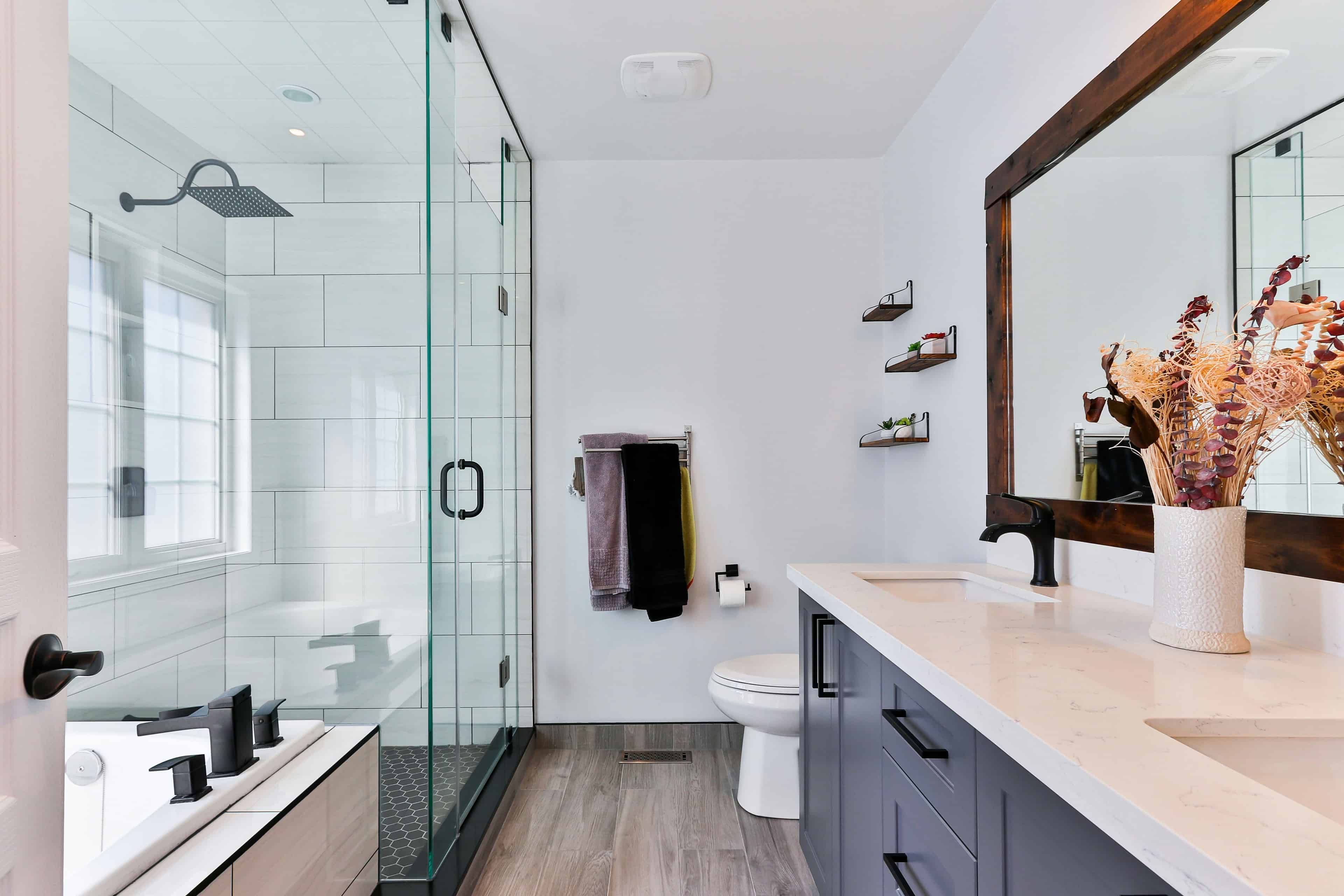 Bathroom Remodeling image