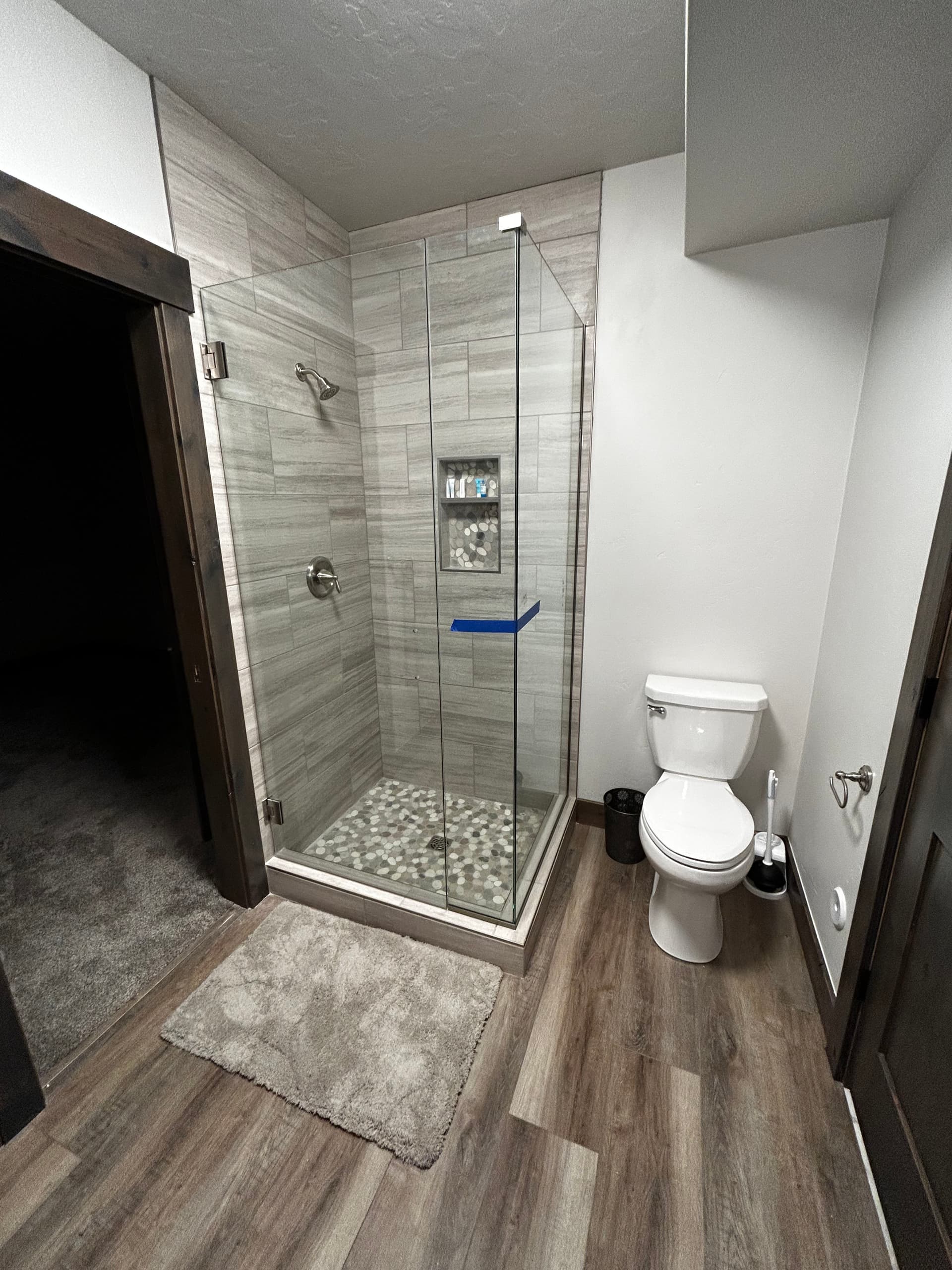 Gallery photos for Modern Bathroom Makeover with Stunning Shower Designs: Image #2