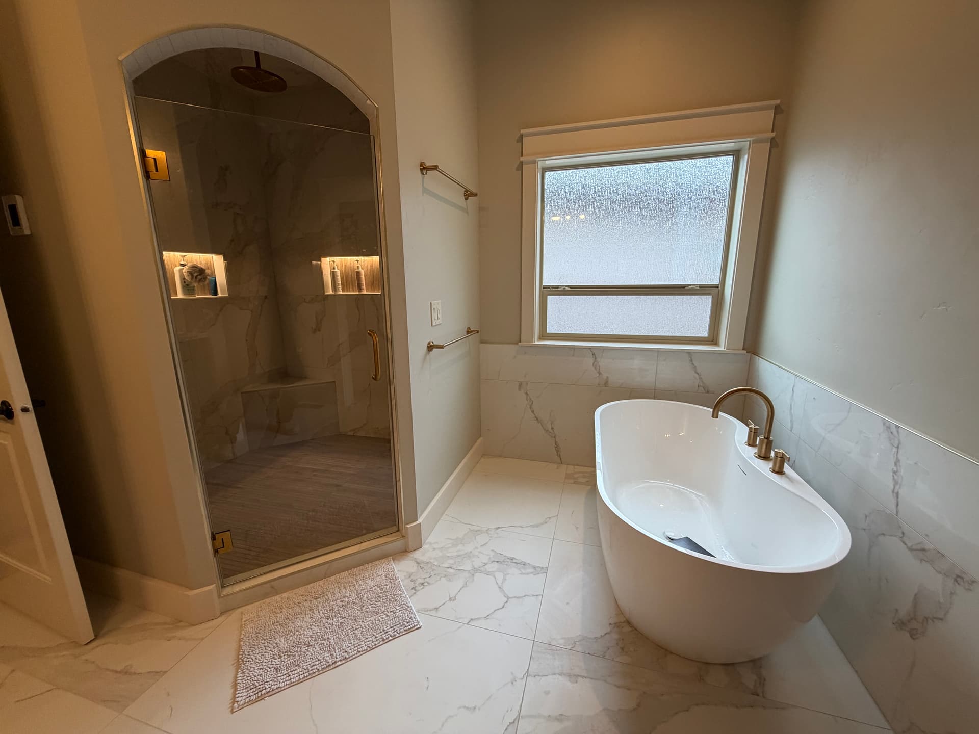Full Master Bathroom Remodel in Meridian Delivers Luxury Upgrades image