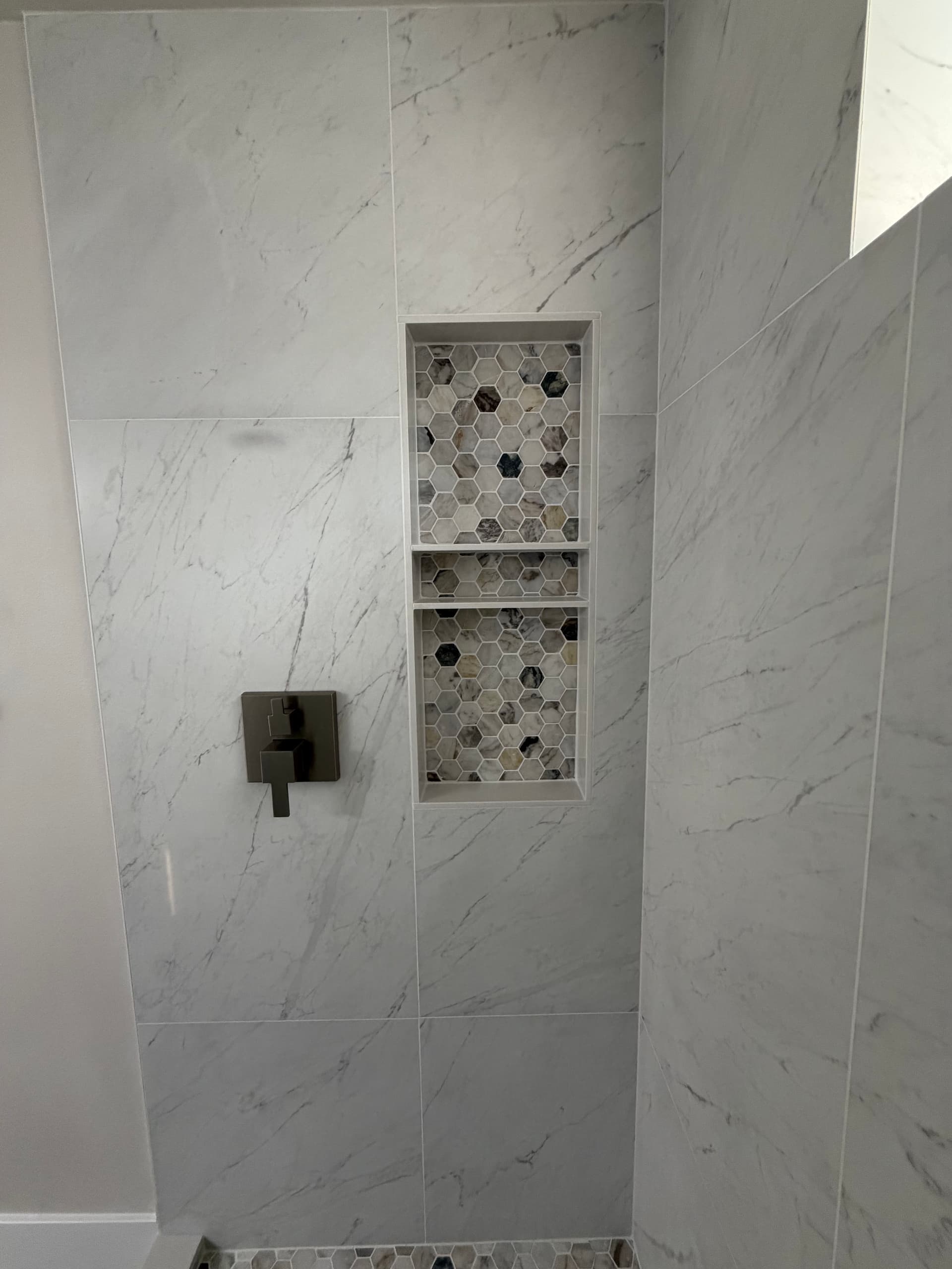 Gallery photos for Full Bathroom Remodel With Custom Tile Shower in Nampa: Image #1