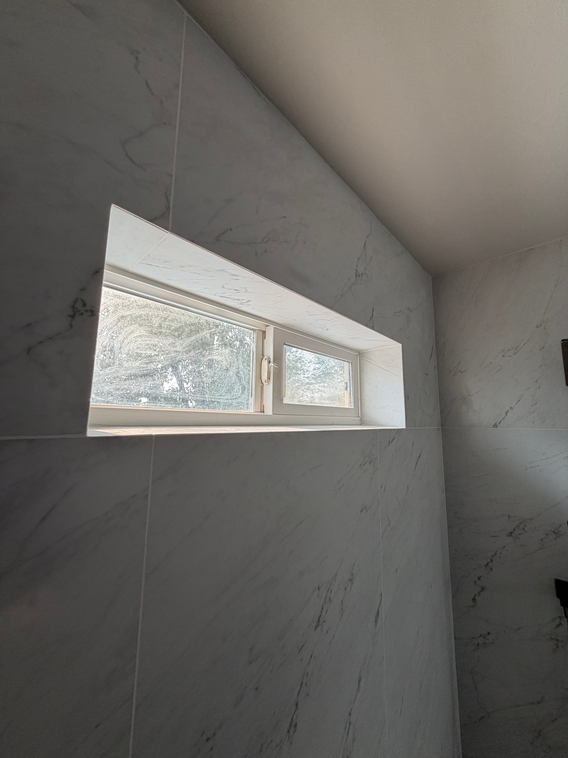 Gallery photos for Full Bathroom Remodel With Custom Tile Shower in Nampa: Image #2