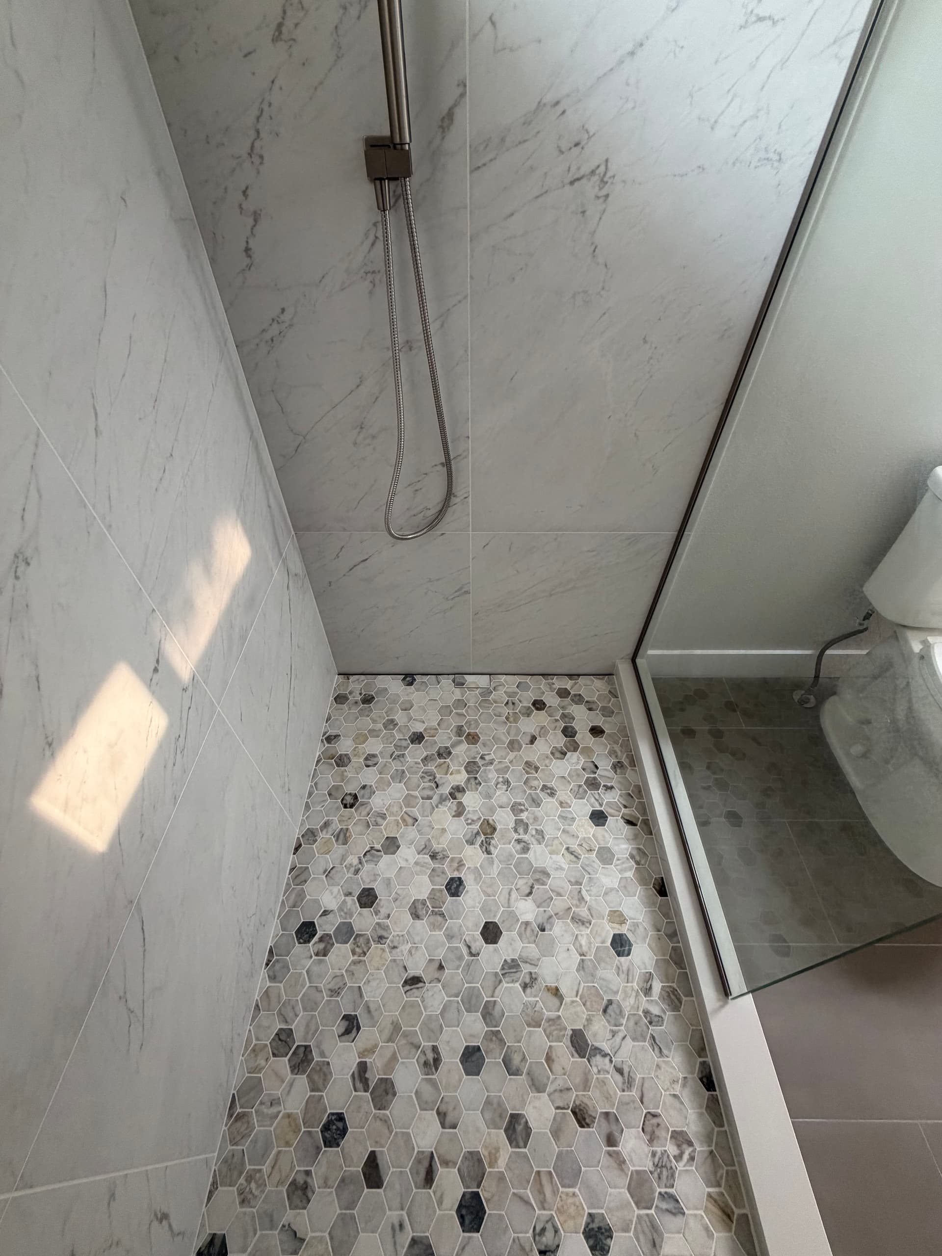 Gallery photos for Full Bathroom Remodel With Custom Tile Shower in Nampa: Image #4